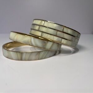 Elegant Mother of Pearl Bangle Set